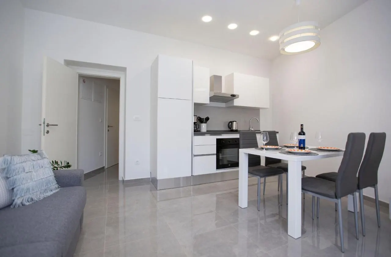 Triple A Apartment Split